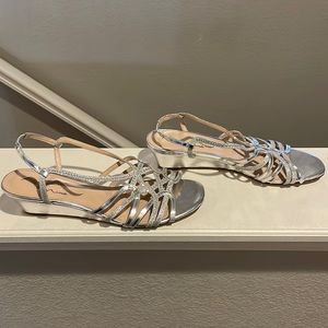Nina Wedge Sandal size 10 worn 1x!